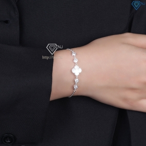 Lắc tay bạc nữ cỏ 4 lá đính đá theo mệnh LTN0461 Trang Sức TNJ