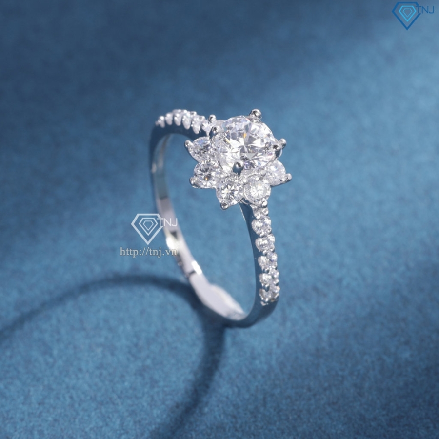 Nhẫn bạc nữ bông hoa đính đá trắng xi kim NN0559-XK