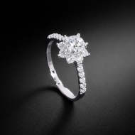 Nhẫn bạc nữ bông hoa đính đá trắng xi kim NN0559-XK