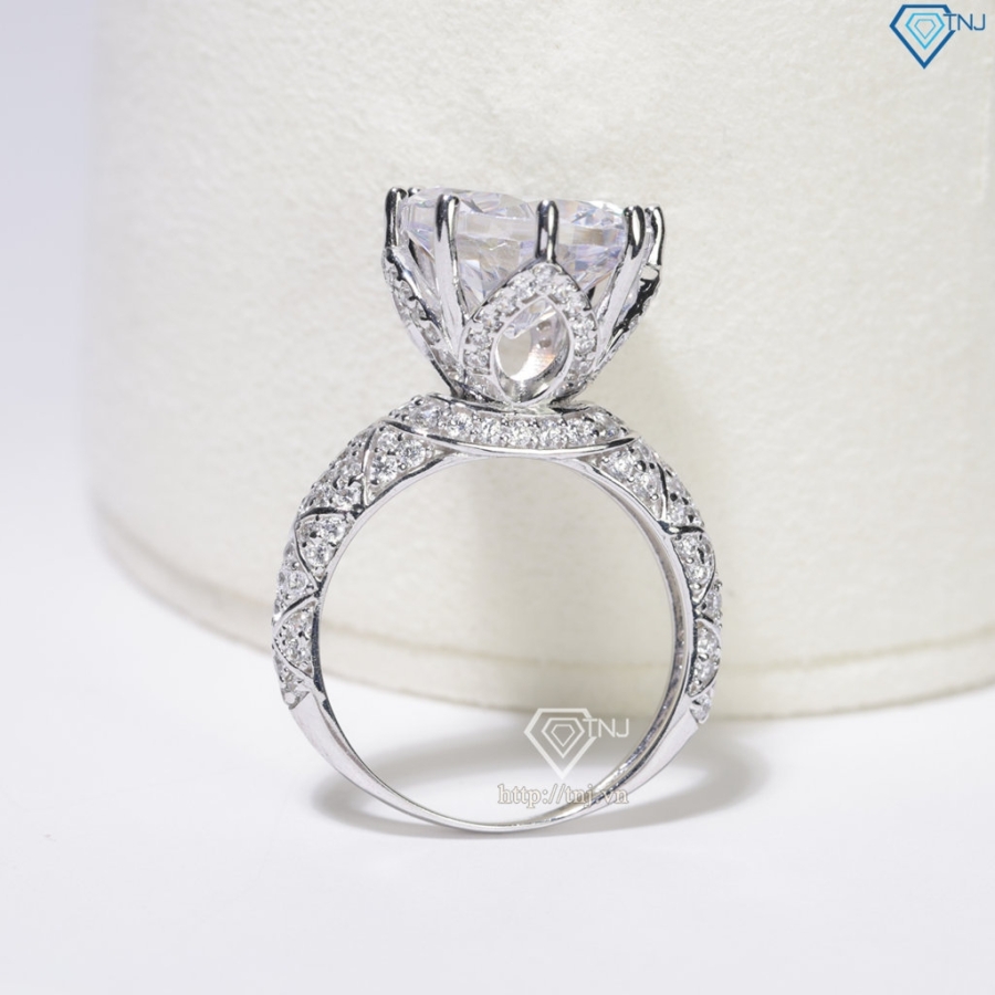 Nhẫn bạc nữ bản to đá chủ 10mm xi kim NN0561-XK