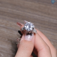 Nhẫn bạc nữ bản to đá chủ 10mm xi kim NN0561-XK