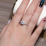 Nhẫn bạc nữ đẹp đính đá trắng xi kim NN0562-XK