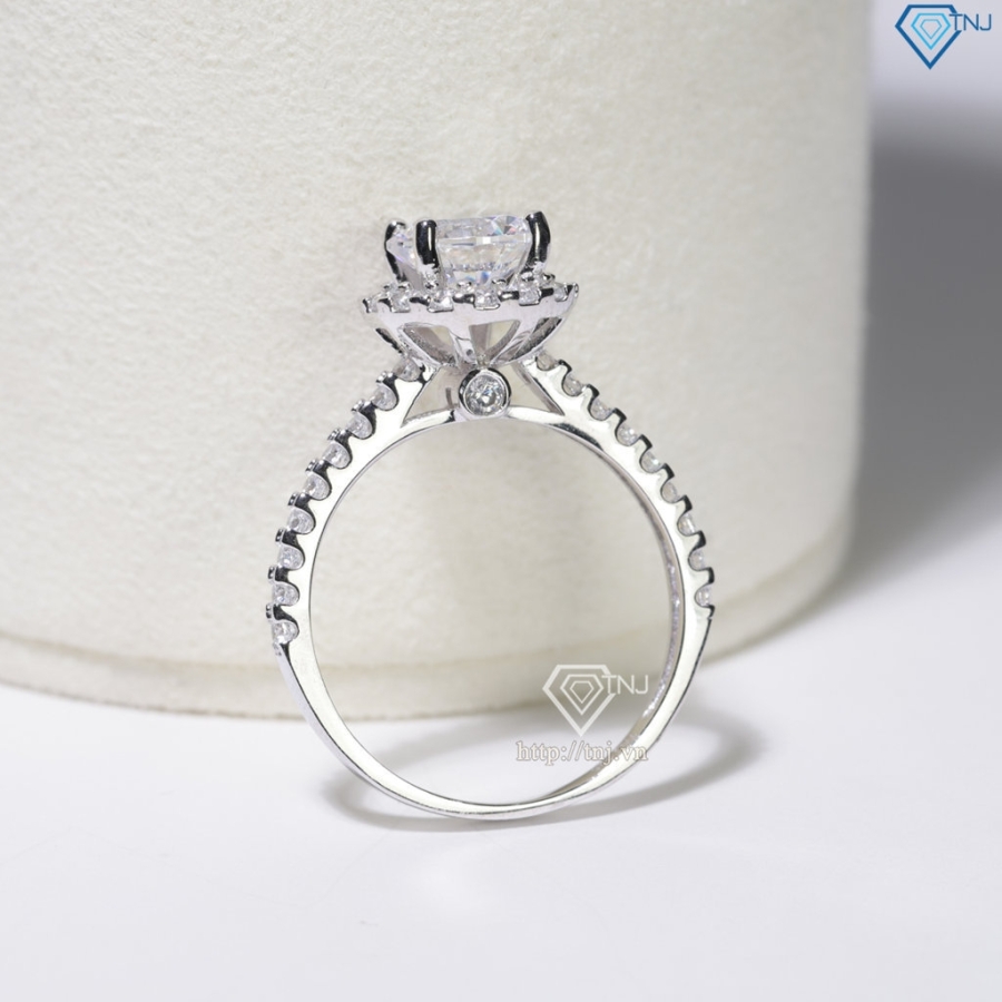 Nhẫn bạc nữ xi kim mặt tròn đính đá trắng NN0565-XK