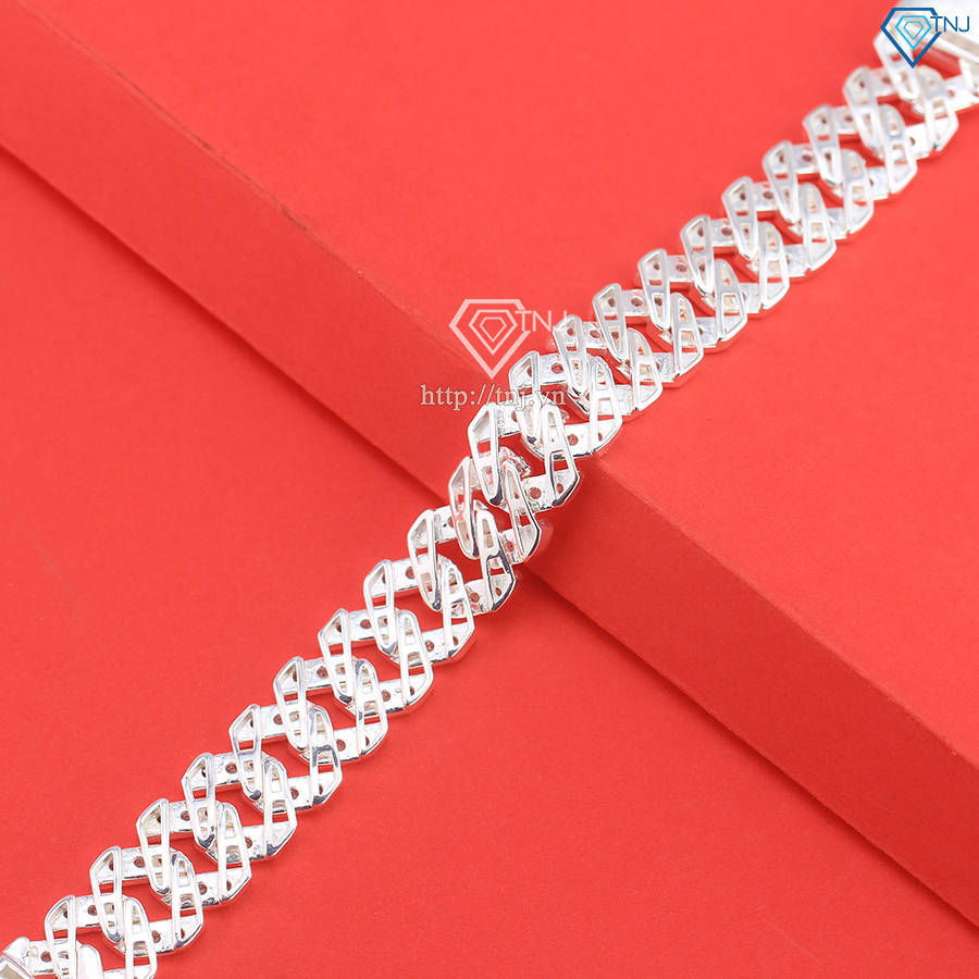 Lắc tay cuban bạc cho bé đính chữ cái theo yêu cầu 8mm LTT0190