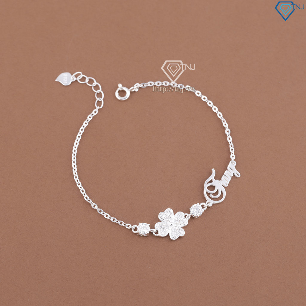 Lắc tay nữ hình cỏ 4 lá đính kim cương Moissanite 4mm khắc tên theo yêu cầu - Kiểm định GRA LTNM0031