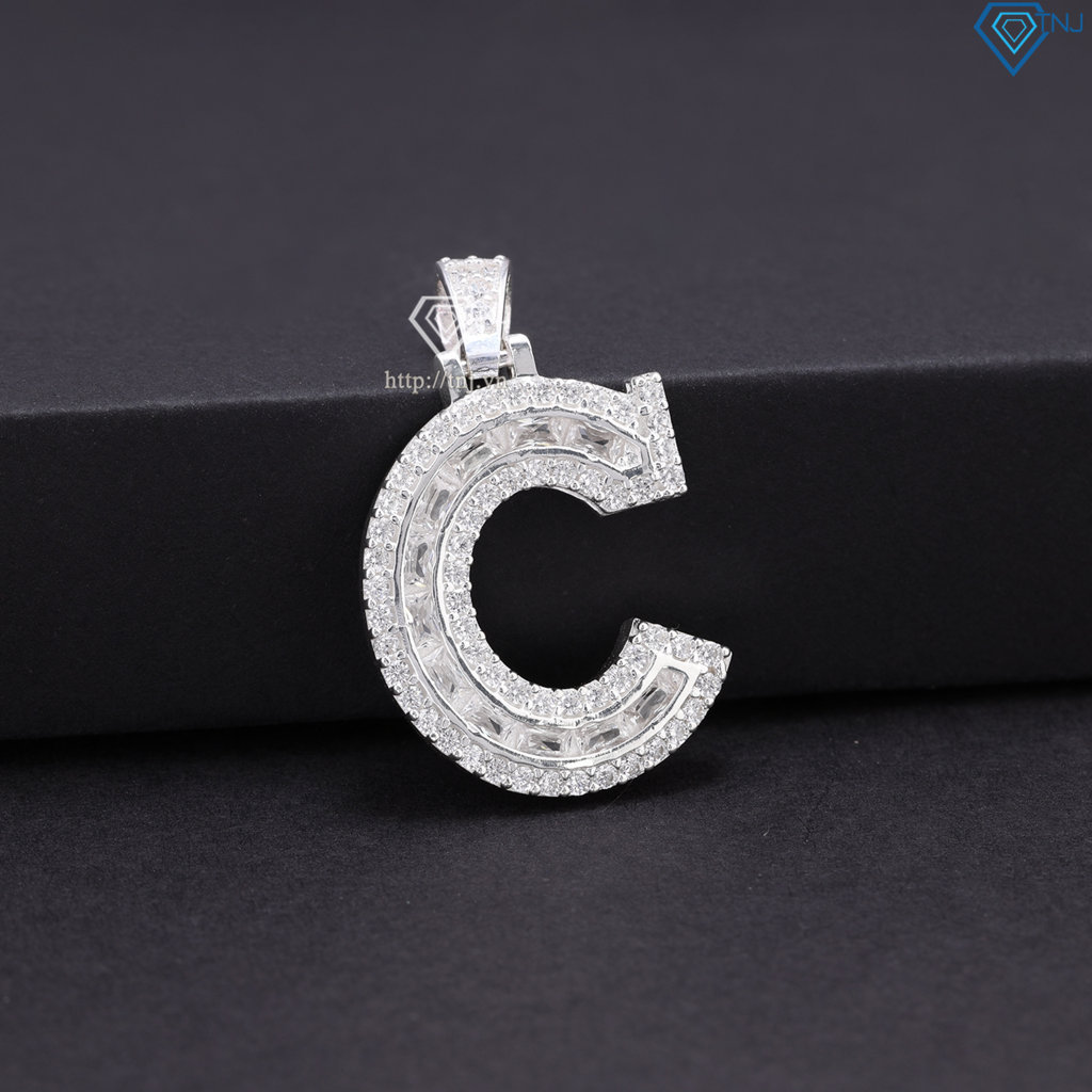 Mặt dây chuyền nam chữ cái theo yêu cầu đính đá MDCA00186