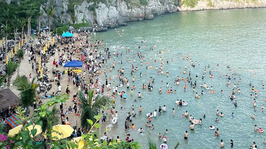 TNJ tổ chức Team Building 2025 tại Cát Bà – Vịnh Lan Hạ