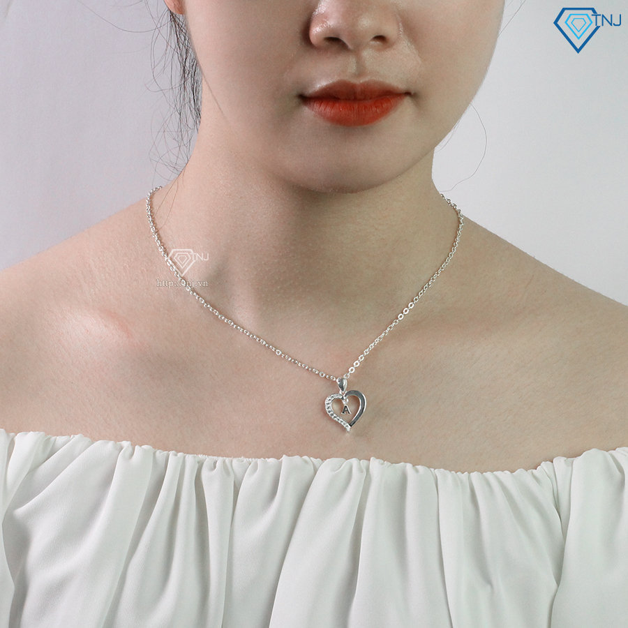 Mặt dây chuyền chữ A khắc tên theo yêu cầu DCN0542