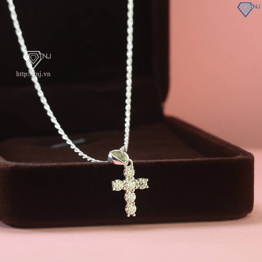 Dây chuyền nữ mặt thánh giá đính kim cương Moissanite DCNM0045