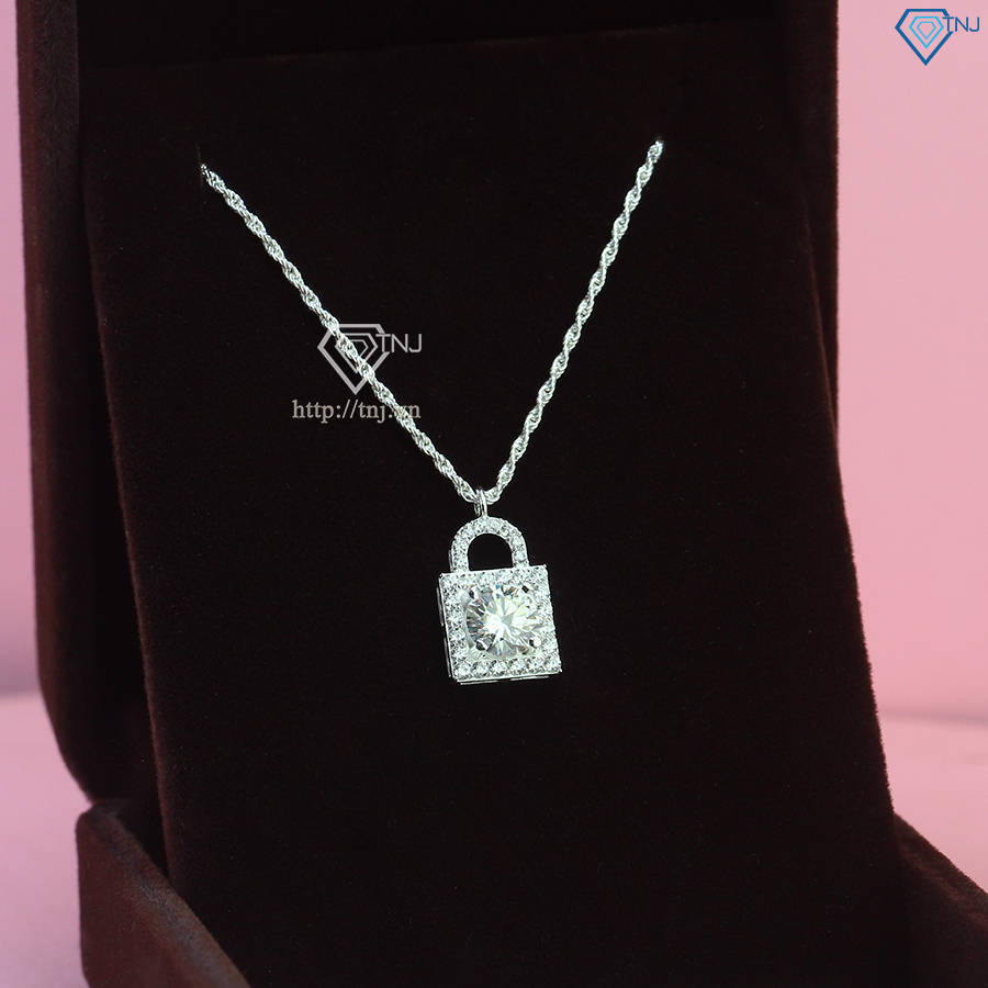 Dây chuyền nữ mặt ổ khoá đính kim cương Moissanite 6.5mm DCNM0056