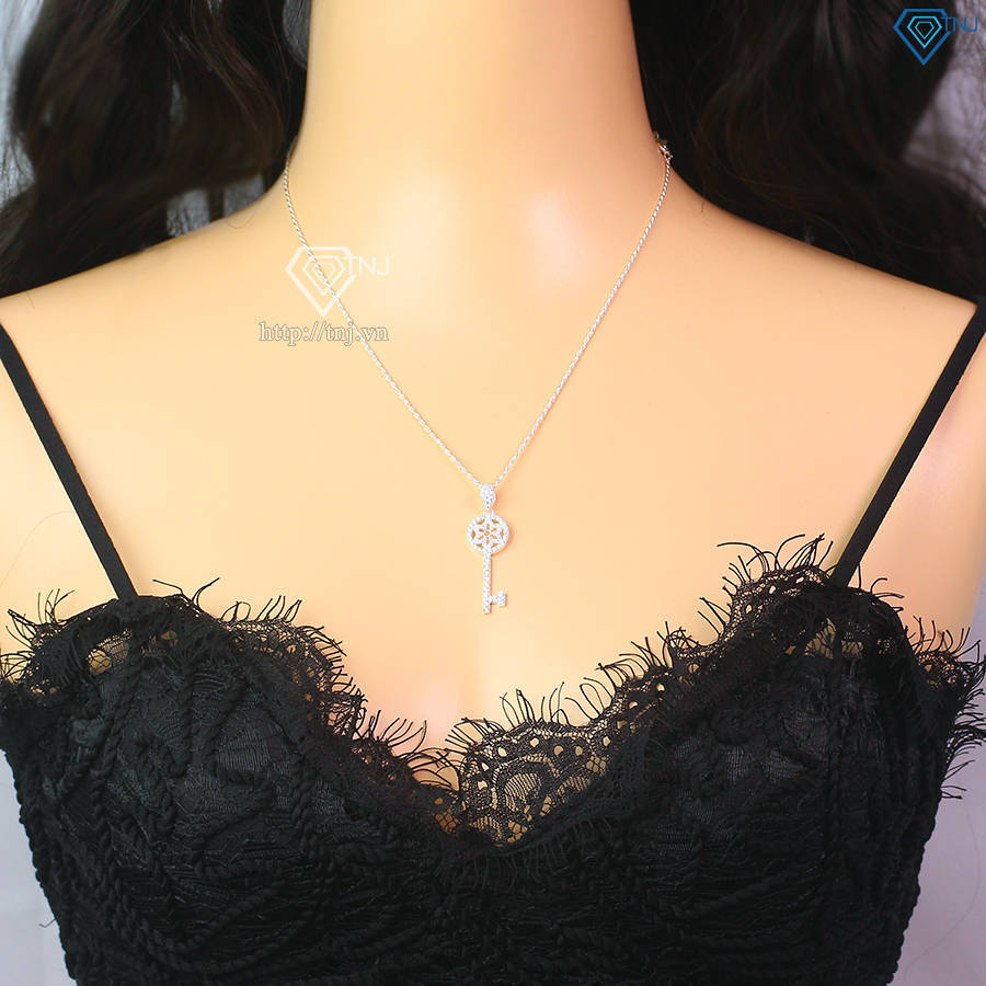 Dây chuyền nữ mặt chìa khoá đính full kim cương Moissanite DCNM0058