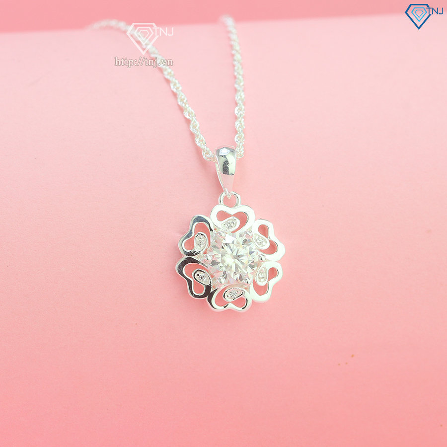Dây chuyền nữ hình bông hoa đính kim cương Moissanite 6.5mm DCNM0062