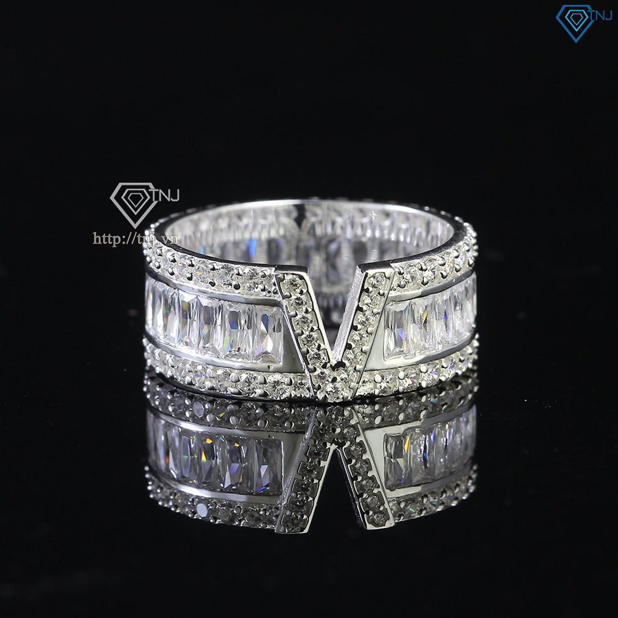 Nhẫn bạc nam chữ cái theo yêu cầu đính đá NNA0576