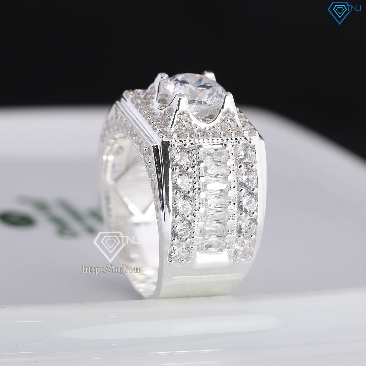 Nhẫn bạc nam đính đá đẹp NNA0809