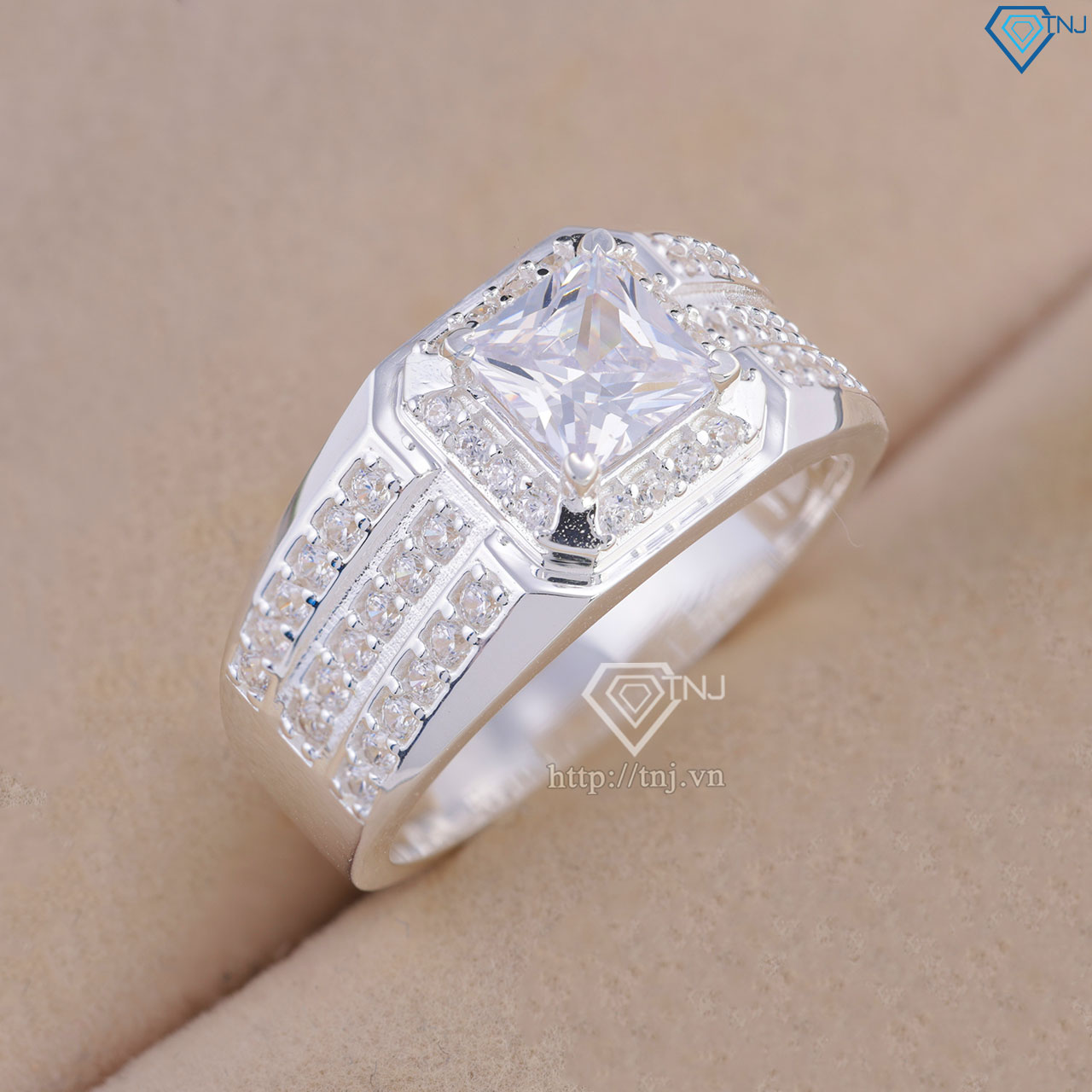 Nhẫn nam bạc 925 đính đá vuông đẹp NNA0857