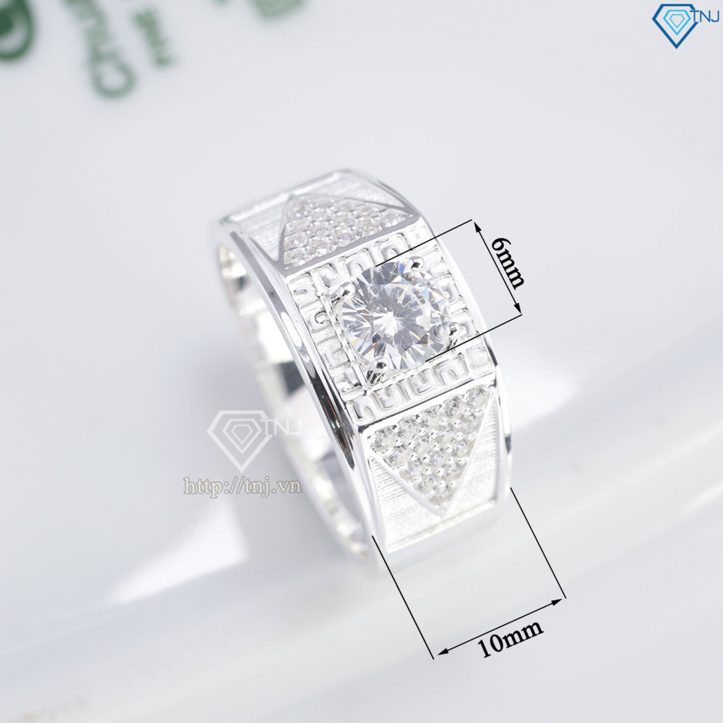 Nhẫn nam bạc hoạ tiết hình tam giác đính đá NNA0869