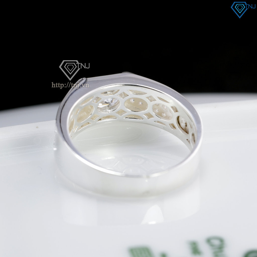 Nhẫn nam bạc đính đá chìm bản nhỏ NNA0892
