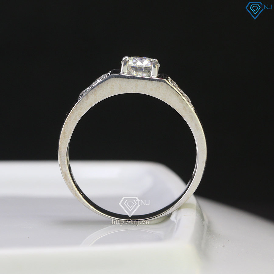 Nhẫn bạc nam bản nhỏ đính kim cương Moissanite 6.0mm - Kiểm định GRA NNAM0093