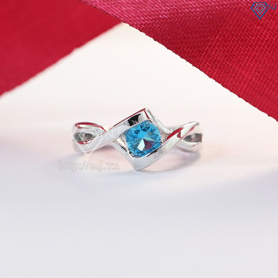 Nhẫn bạc nữ đính đá xanh dương NN0184