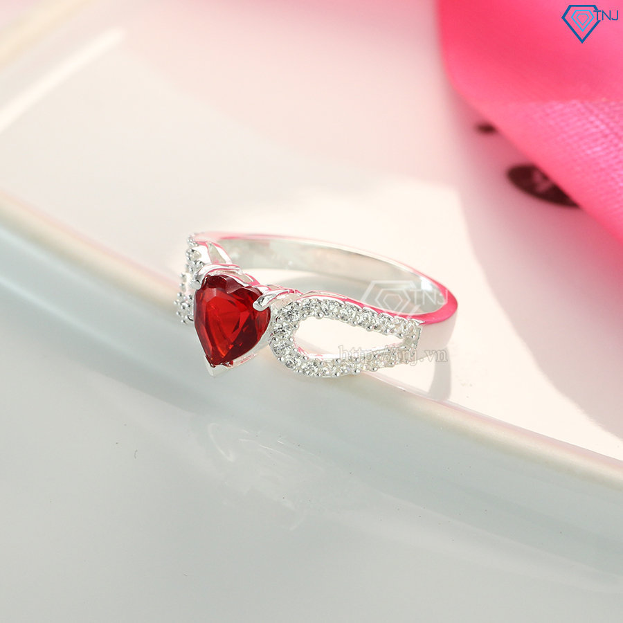 Nhẫn bạc nữ hình trái tim đính đá đỏ NN0248