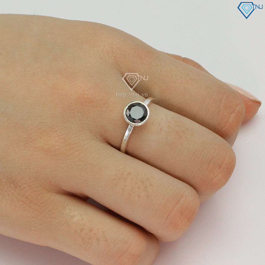 Nhẫn bạc nữ đơn giản đính đá theo mệnh NN0282