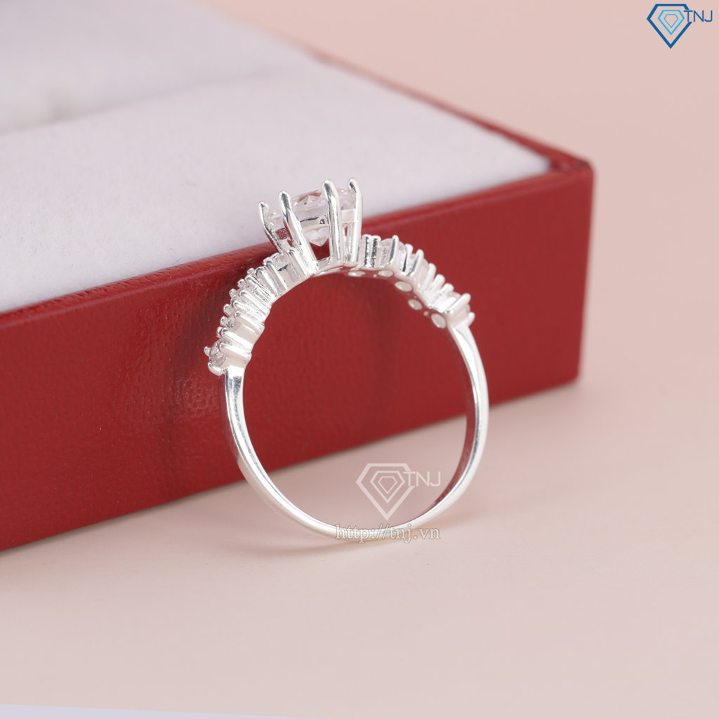Nhẫn bạc nữ cách điệu đính đá NN0524