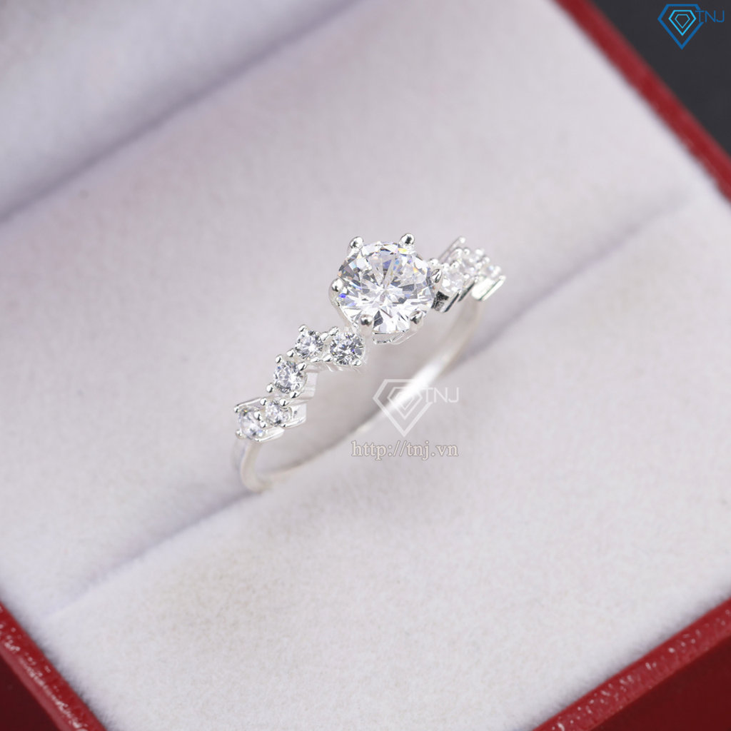 Nhẫn bạc nữ cách điệu đính đá NN0524