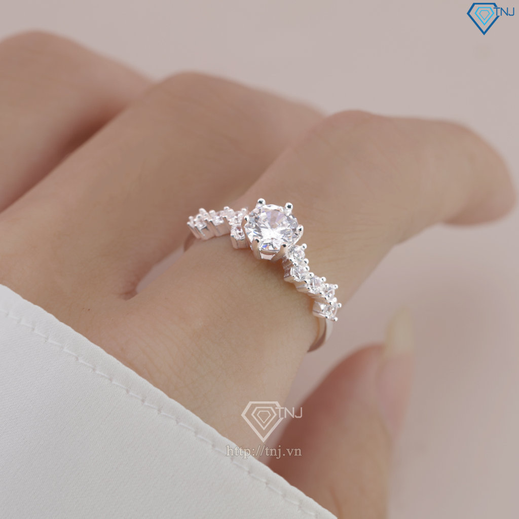 Nhẫn bạc nữ cách điệu đính đá NN0524