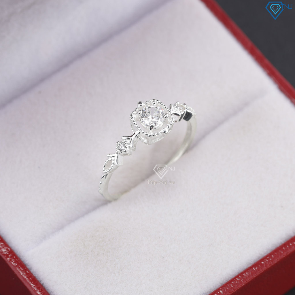 Nhẫn bạc nữ mặt đá vuông Hà Nội NN0526