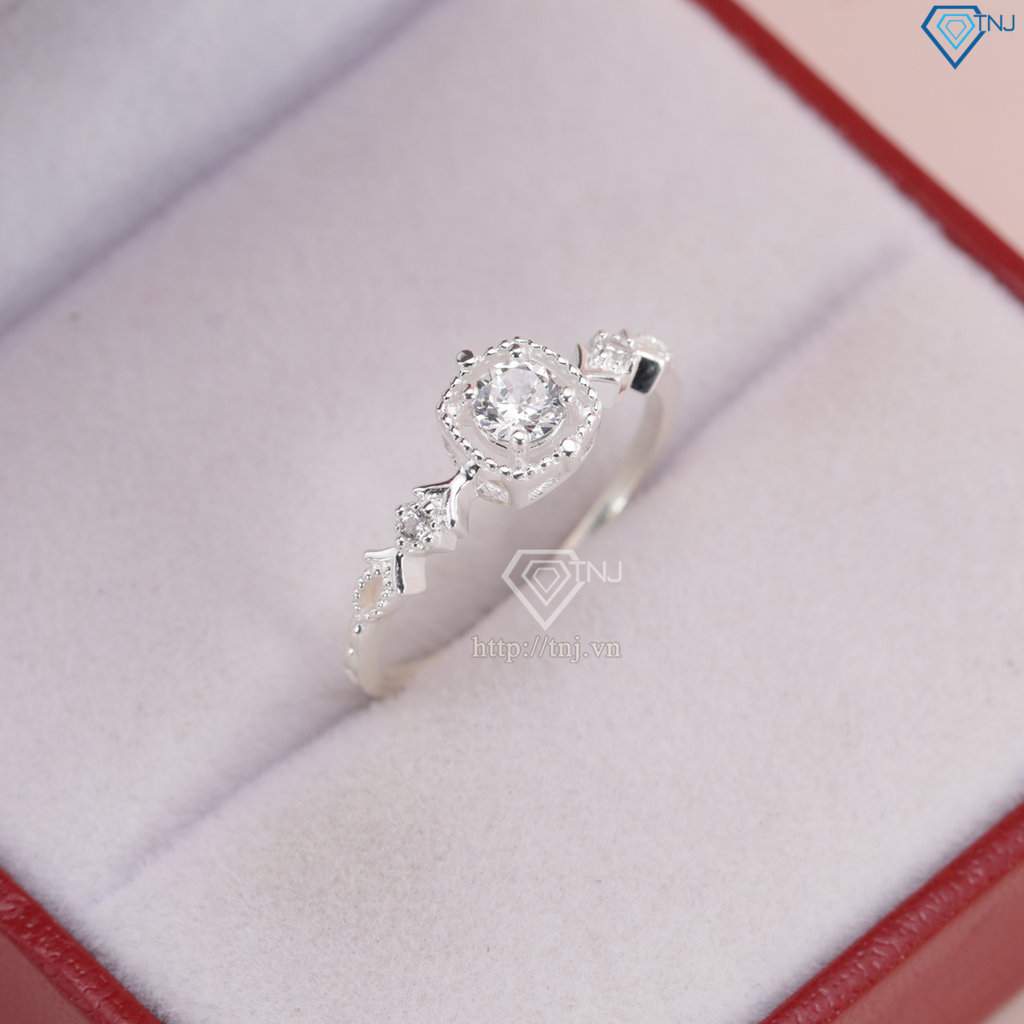 Nhẫn bạc nữ mặt đá vuông Hà Nội NN0526