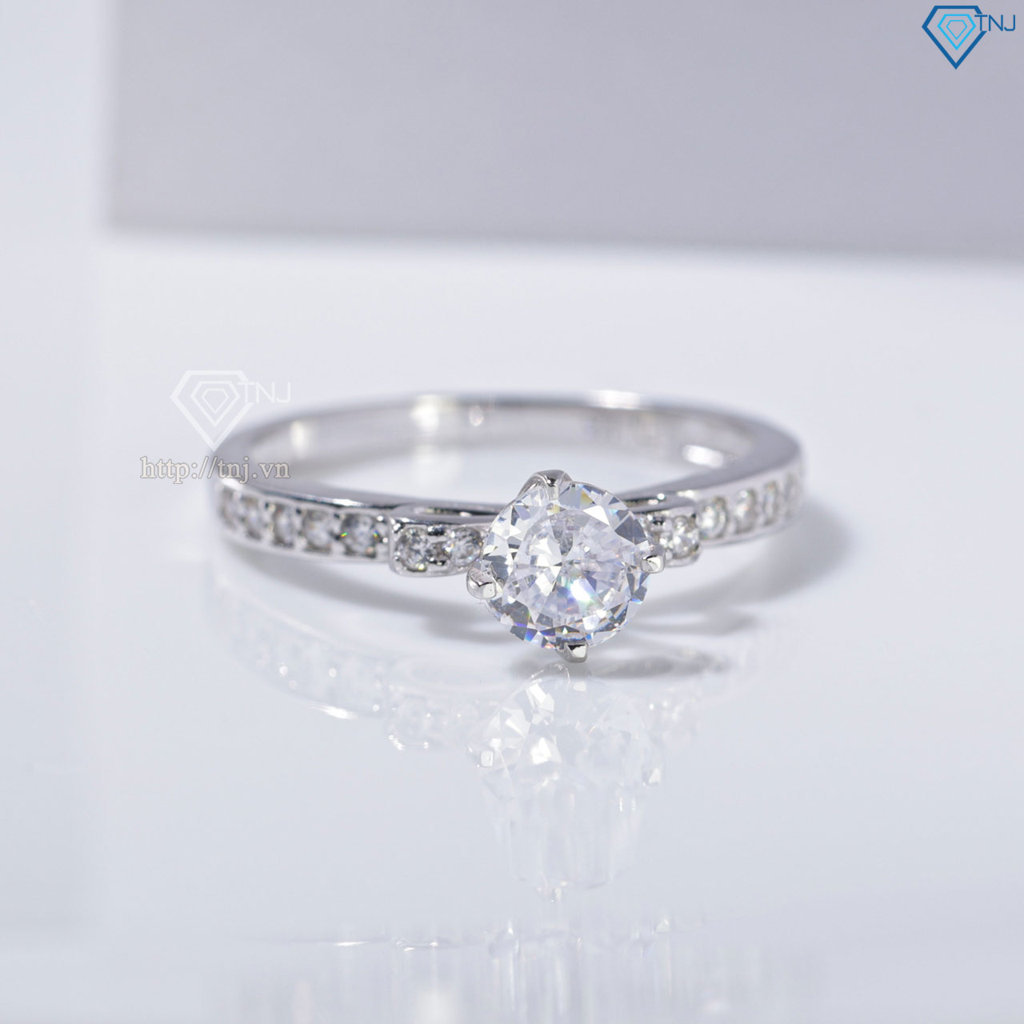 Nhẫn bạc nữ hoạ tiết hình chiếc nơ xi kim đính đá NN0532