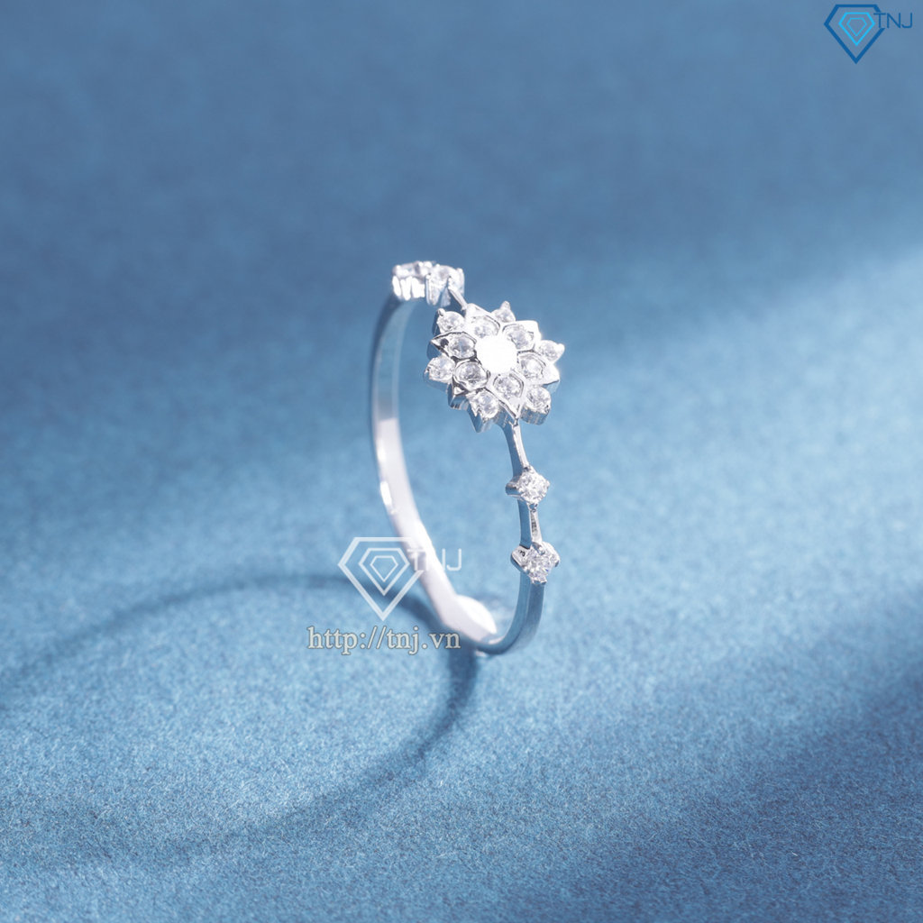 Nhẫn bạc nữ hình bông tuyết xi kim NN0550