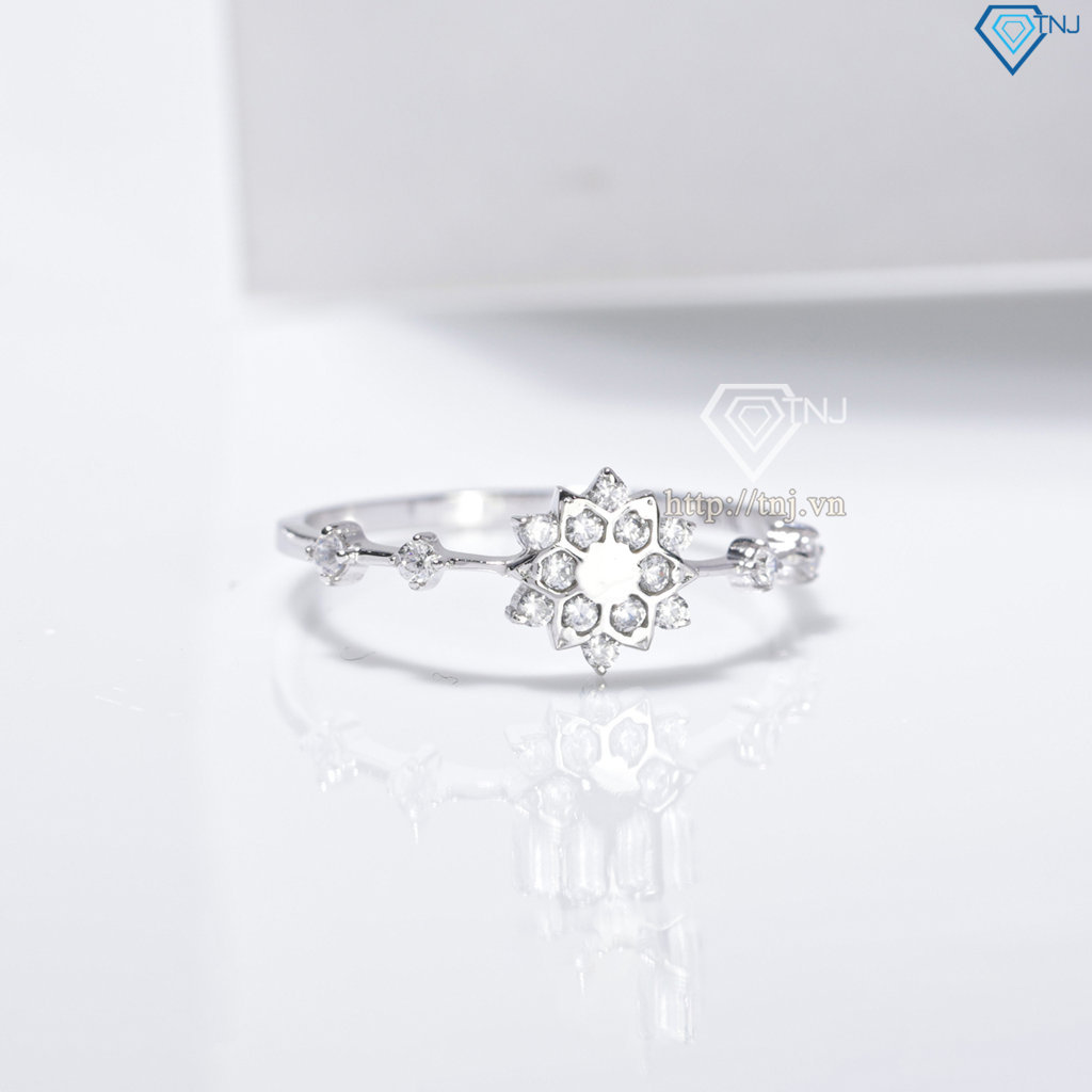Nhẫn bạc nữ hình bông tuyết xi kim NN0550