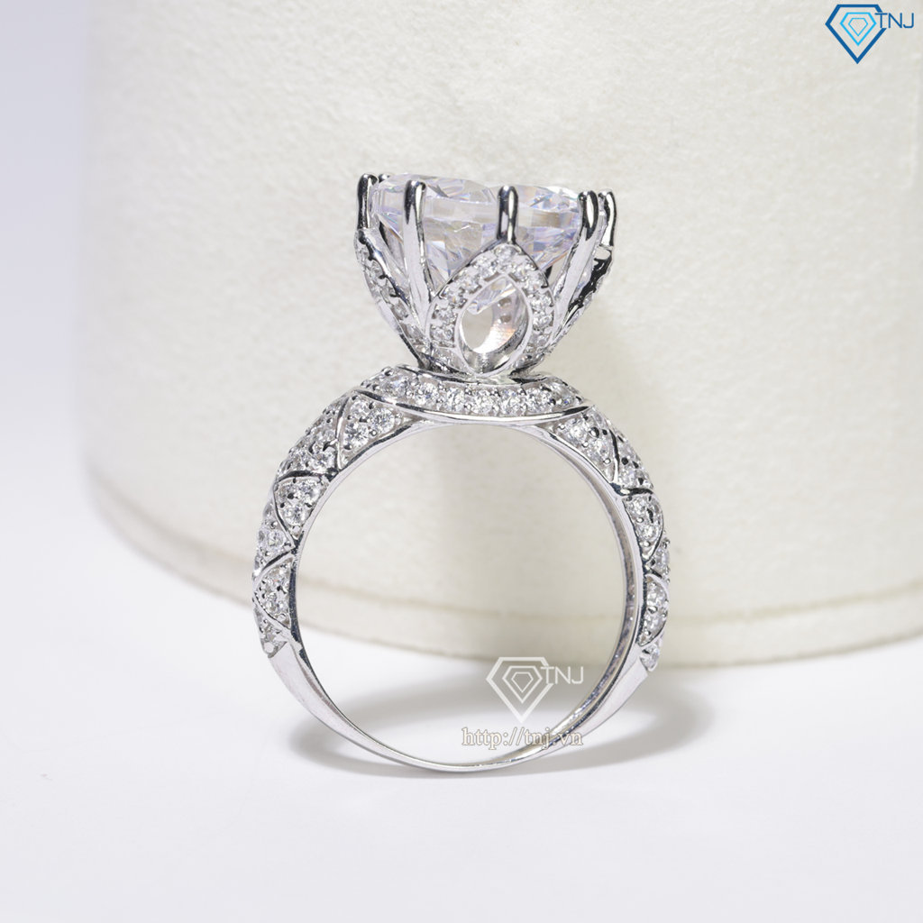 Nhẫn bạc nữ bản to đá chủ 10mm xi kim NN0561-XK