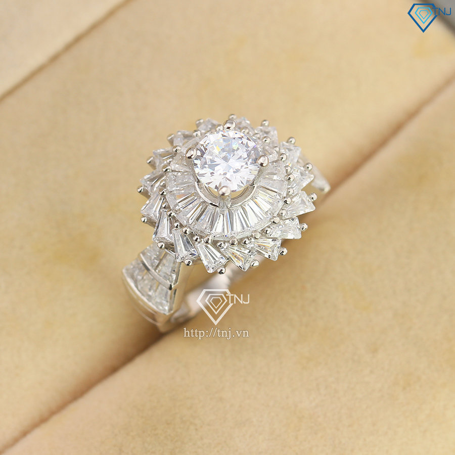 Nhẫn bạc nữ xi kim mặt tròn đẹp NNXK0017