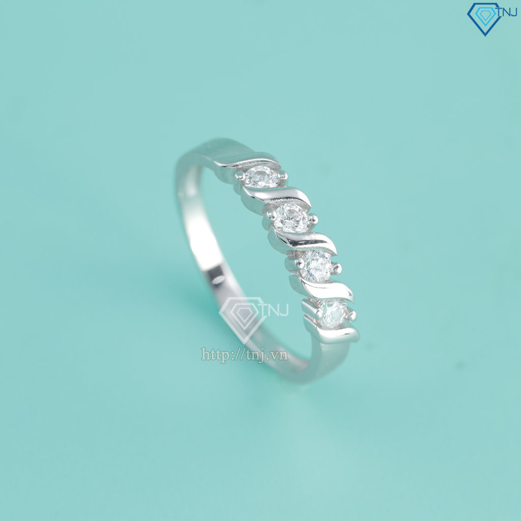 Nhẫn bạc nữ đơn giản xi kim đính đá NNXK0520