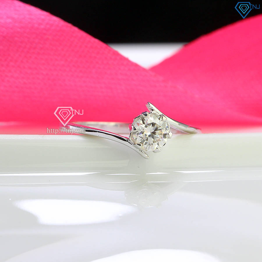 Nhẫn bạc nữ đính kim cương Moissanite đẹp 5.0mm - Kiểm định GRA NNM0054