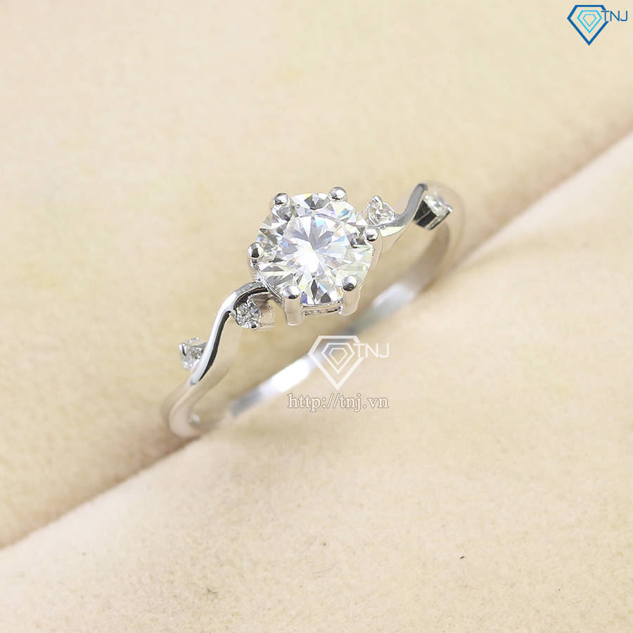 Nhẫn bạc nữ hình lượn sóng đính kim cương Moissanite 6.0mm - Kiểm định GRA NNM0056