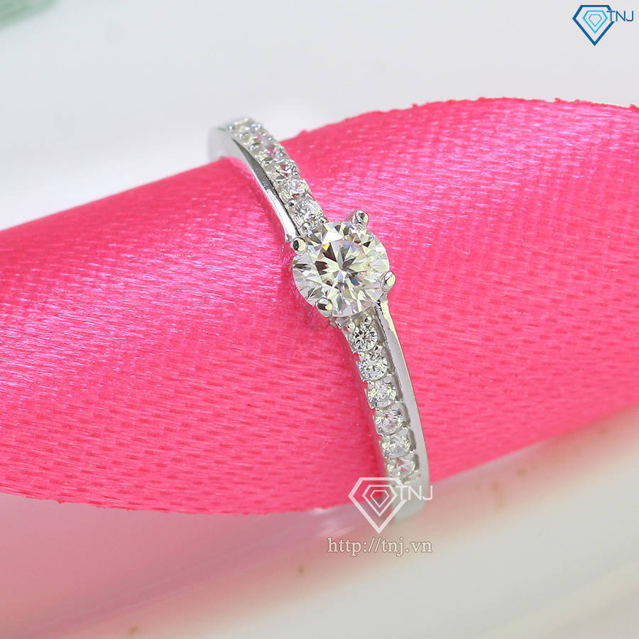 Nhẫn bạc nữ đính kim cương Moissanite giá rẻ 4.0mm - Kiểm định GRA NNM0072