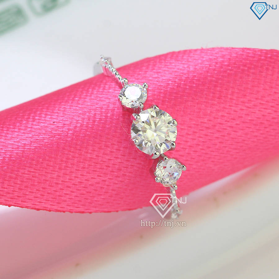Nhẫn bạc nữ Hà Nội đính kim cương Moissanite 5.0mm - Kiểm định GRA NNM0074