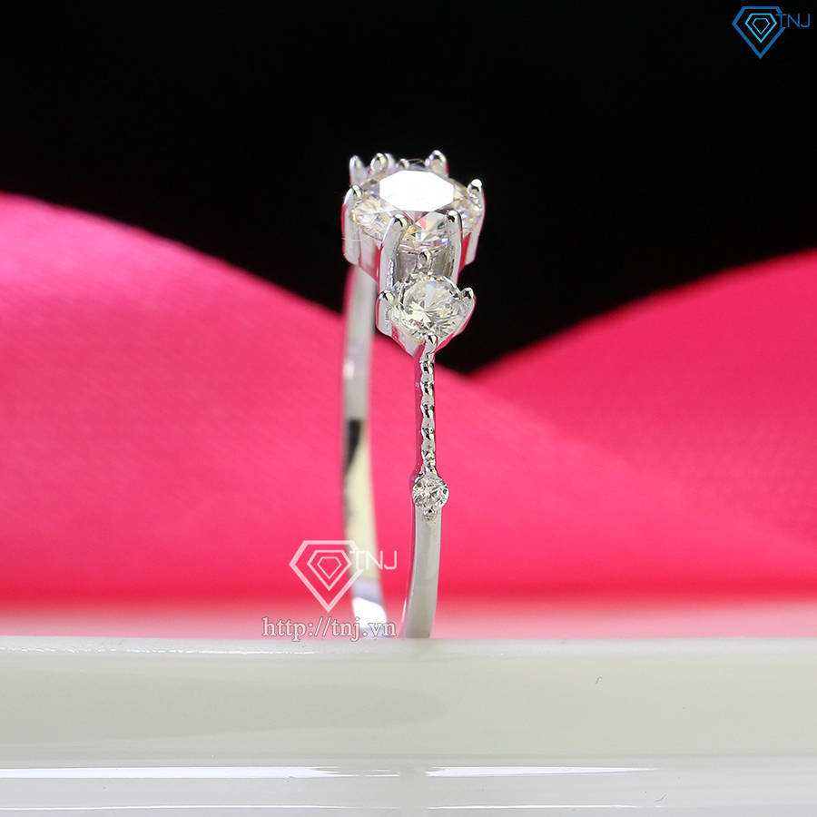 Nhẫn bạc nữ Hà Nội đính kim cương Moissanite 5.0mm - Kiểm định GRA NNM0074
